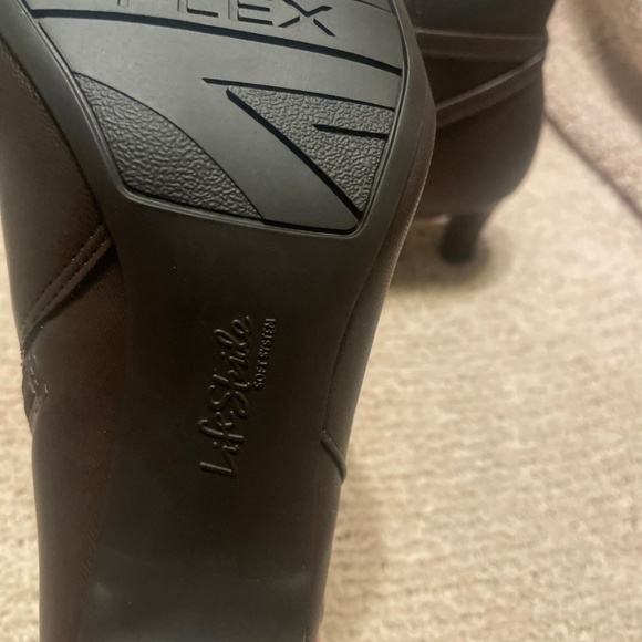 Booties - Picture 3 of 3